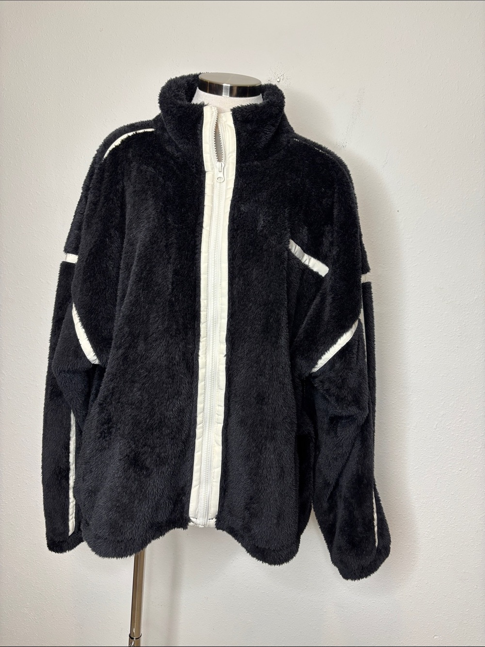 G by Giuliana Black Teddy Jacket with White Trim